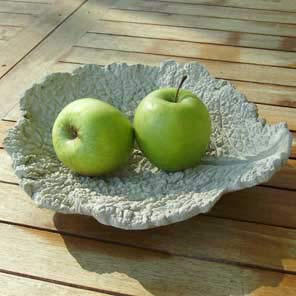 Einrichten & Wohnen - Die mobile Einrichtungs- und Wohnberatung: Idee, Obstschale in Blattform